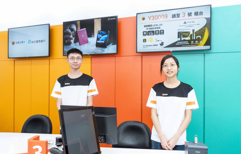 台灣大哥大導入創利空間IMPRESS雲端數位內容公播管理系統，可從總部遠端管理及即時推播行銷文宣至全台目標門市